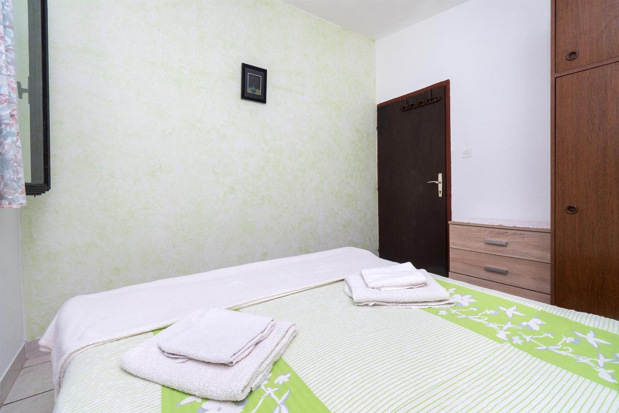 Apartments Stefani Vir Kültér fotó